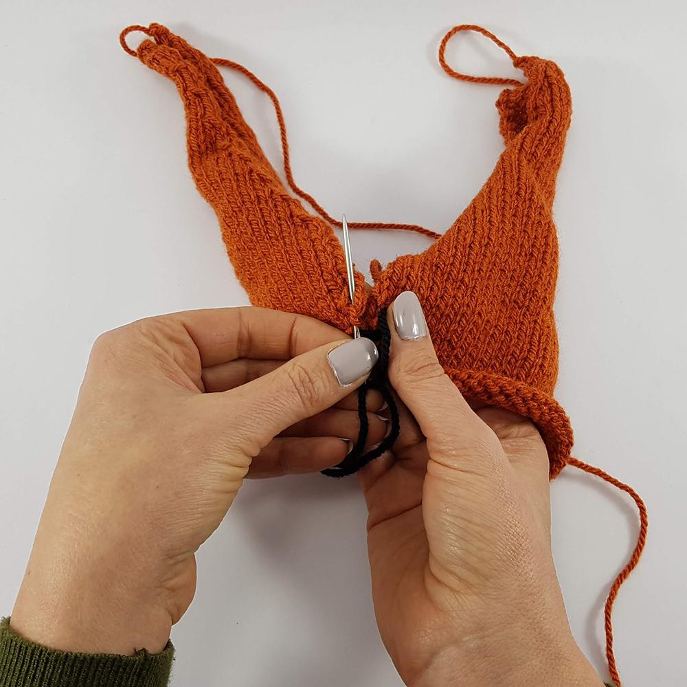 Toy Knitting Top Tips | Mattress stitch 8