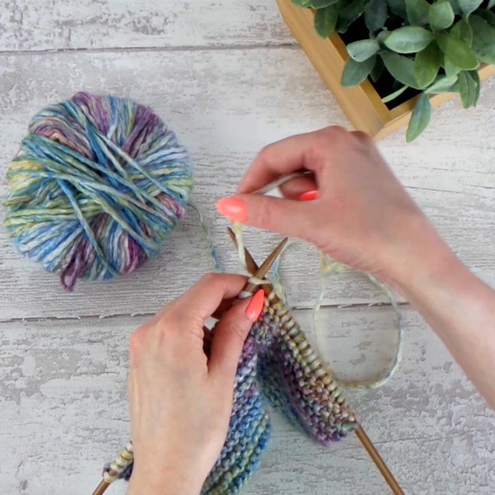 How to knit garter stitch | Black Sheep Wools